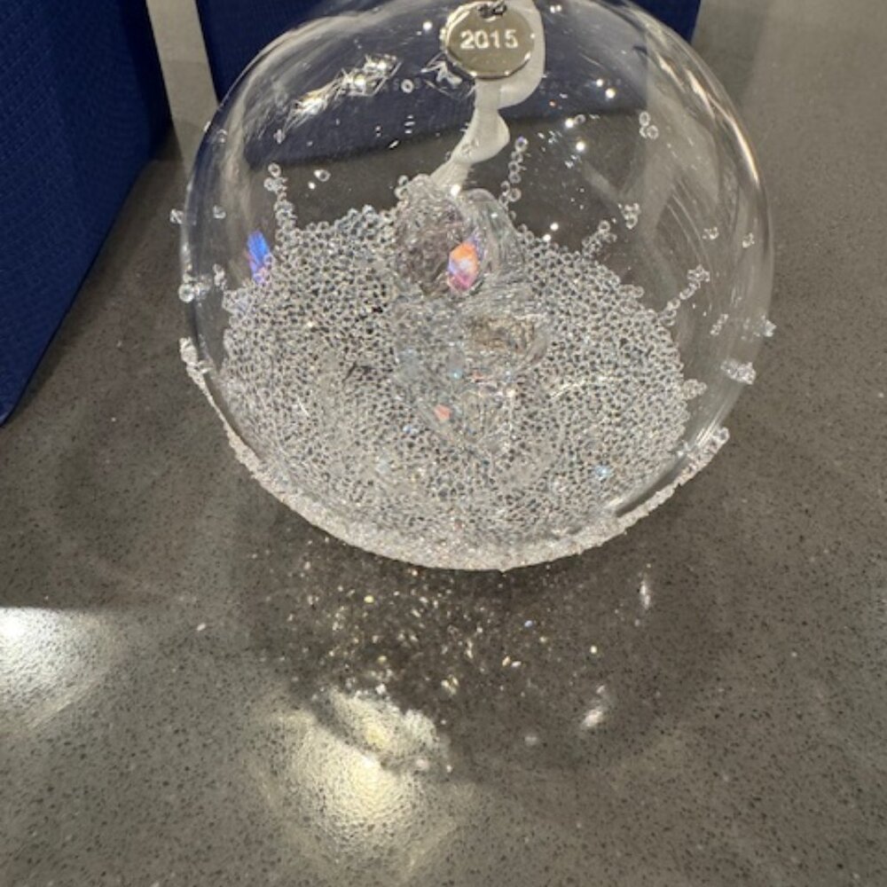 Swarovski 2015 Holiday Ornament - Picture 7 of 8